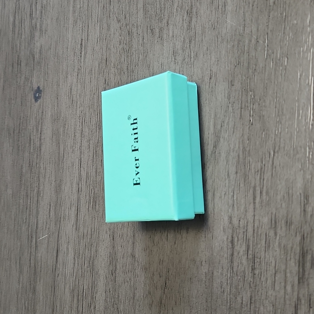 Empty accessories box